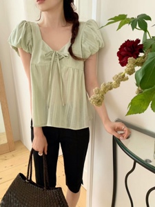 绿色