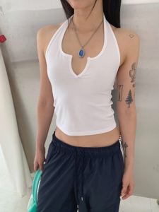 白色
