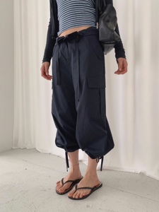 藏青色