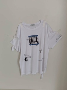 白色