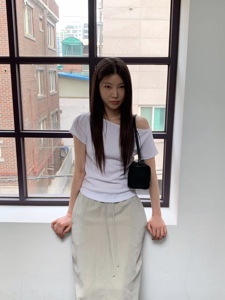 白色