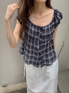 藏青色