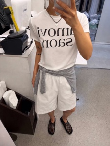 白色