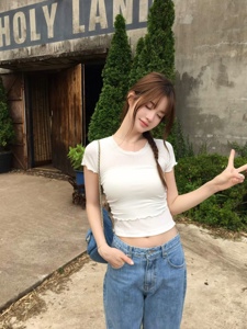 白色