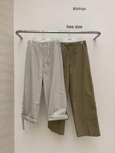 灰色