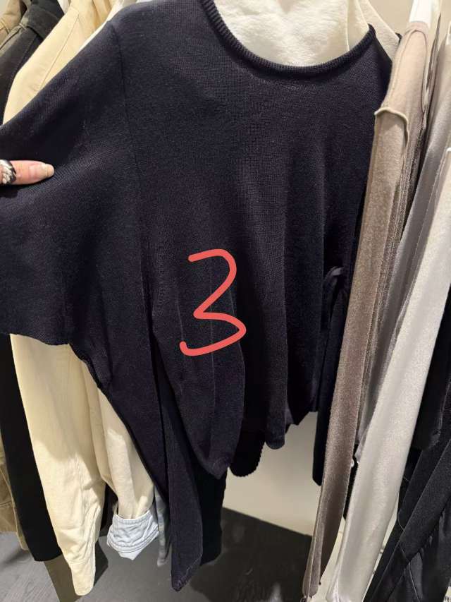 藏青色