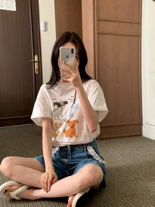 白色