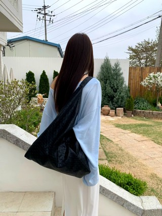 蓝色