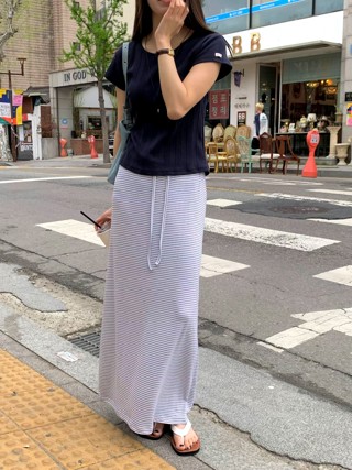 白色