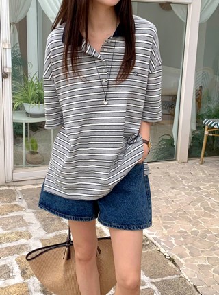 灰色