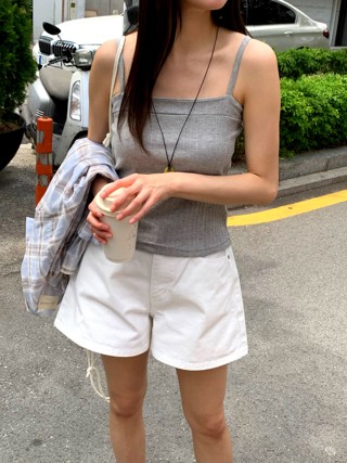 灰色