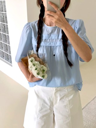 蓝色