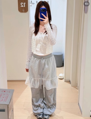 白色