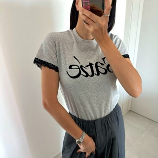 灰色