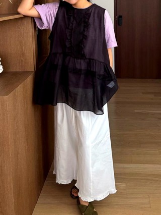 黑色