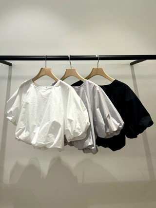 白色