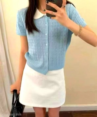 黑色