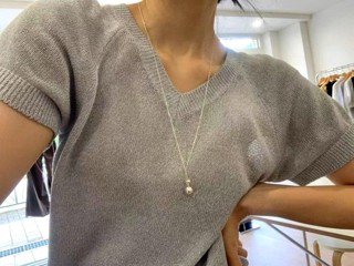 灰色