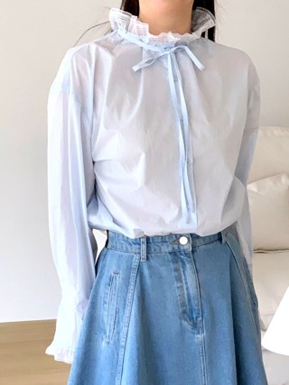 蓝色