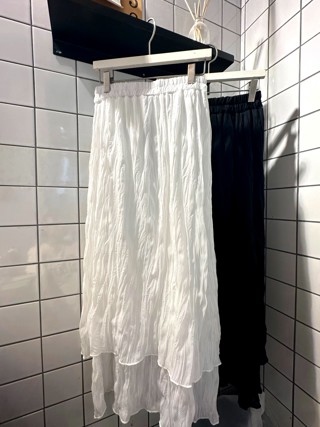 白色