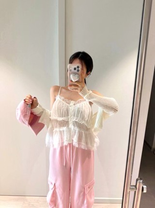 白色
