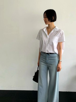 白色