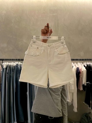 白色