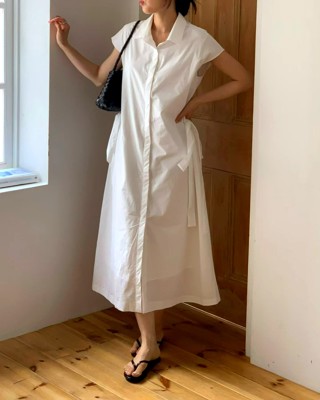 白色