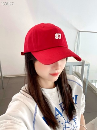 红色