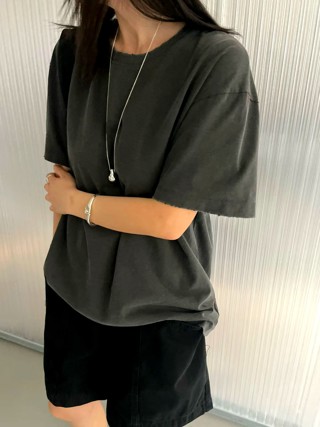 灰色