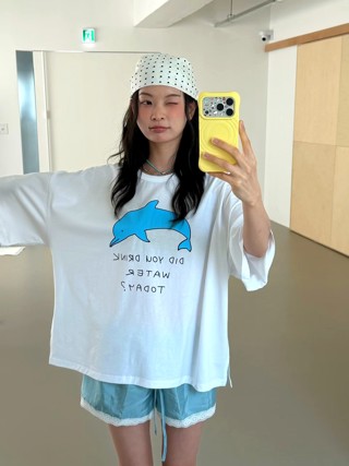 白色