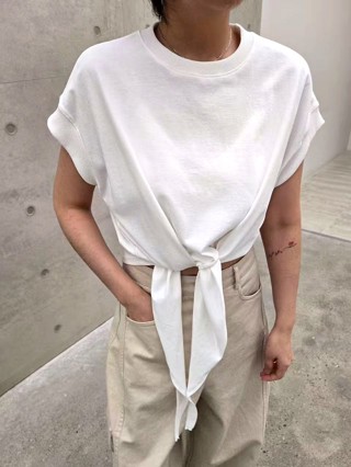 白色