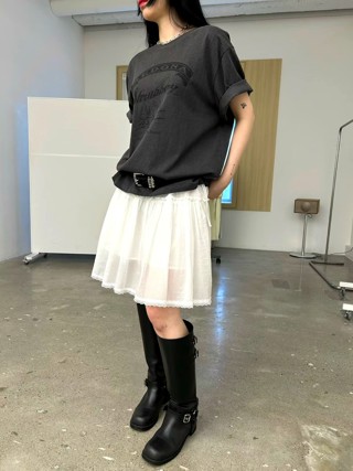 白色