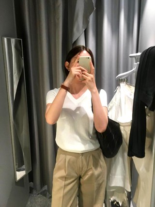 白色