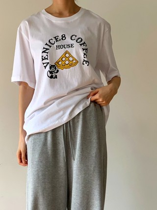 白色