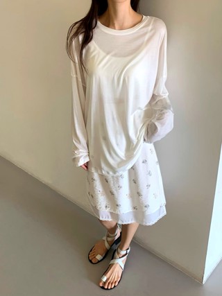 白色