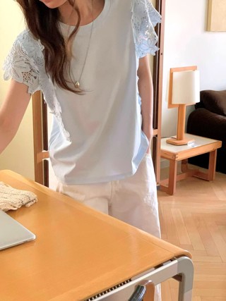 蓝色