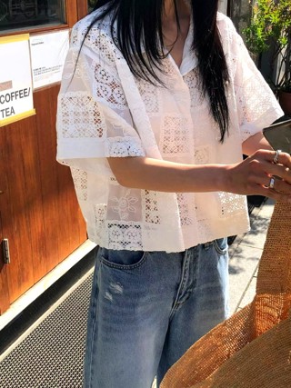 白色