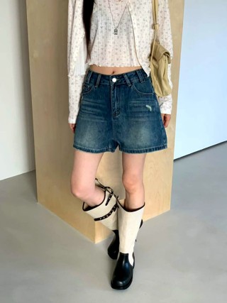 蓝色