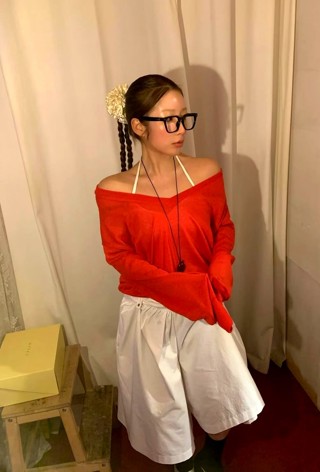 红色