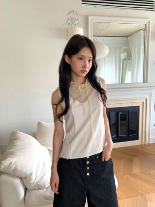 白色