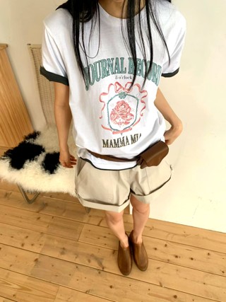 白色