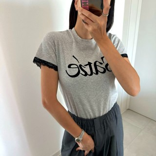 灰色