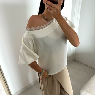 白色