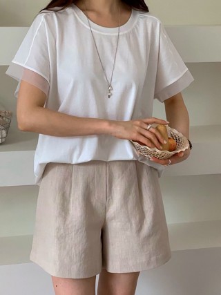 白色