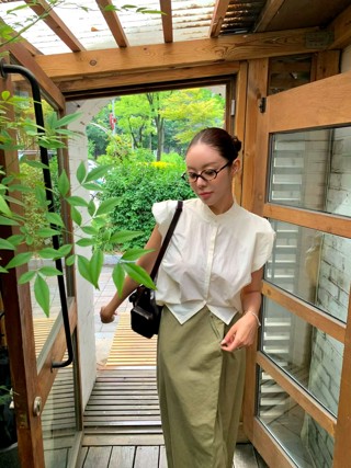 白色