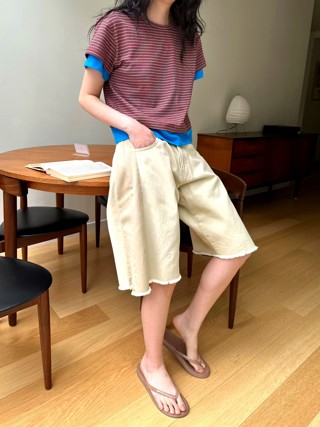 红色