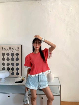红色