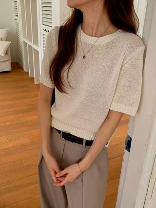 白色