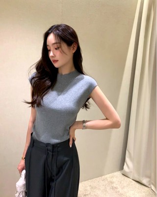 灰色